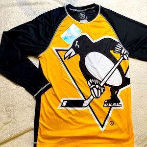 NWT Pittsburgh Penguins NHL long sleeve performance tee Sz Small